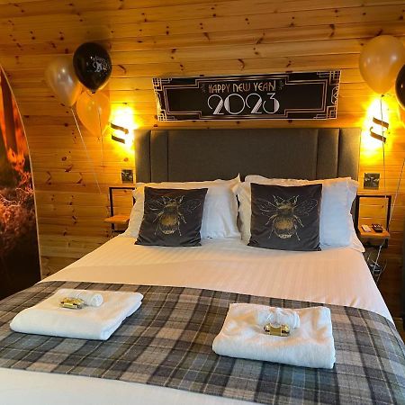 2 Sinclair Bay Lodges Keiss Bagian luar foto